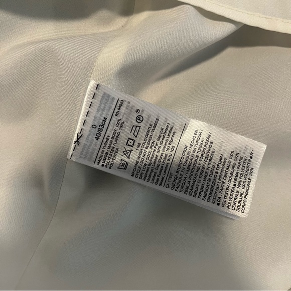 Banana Republic Maxi Dress with gold geometric pattern - Picture 8 of 8